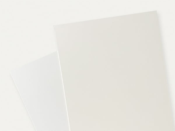 Cartons musée 025 – blanc crème/blanc doux